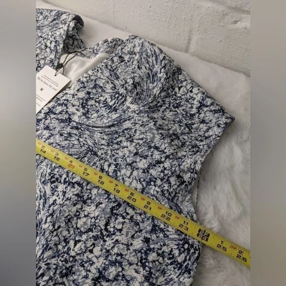 NWT MM LAFLEUR Townsend Top in Indigo Marble. Women’s Size L - Picture 6 of 8